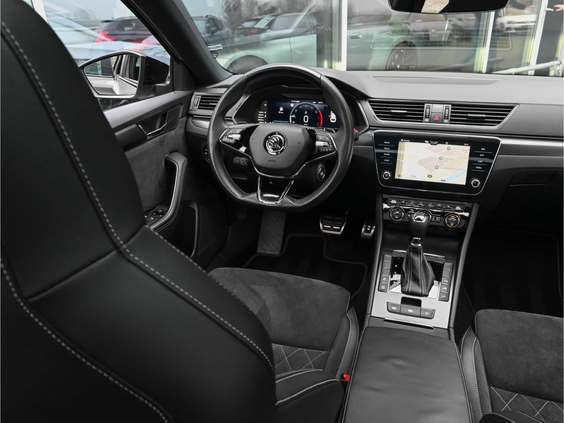 Hoofdafbeelding Škoda Superb