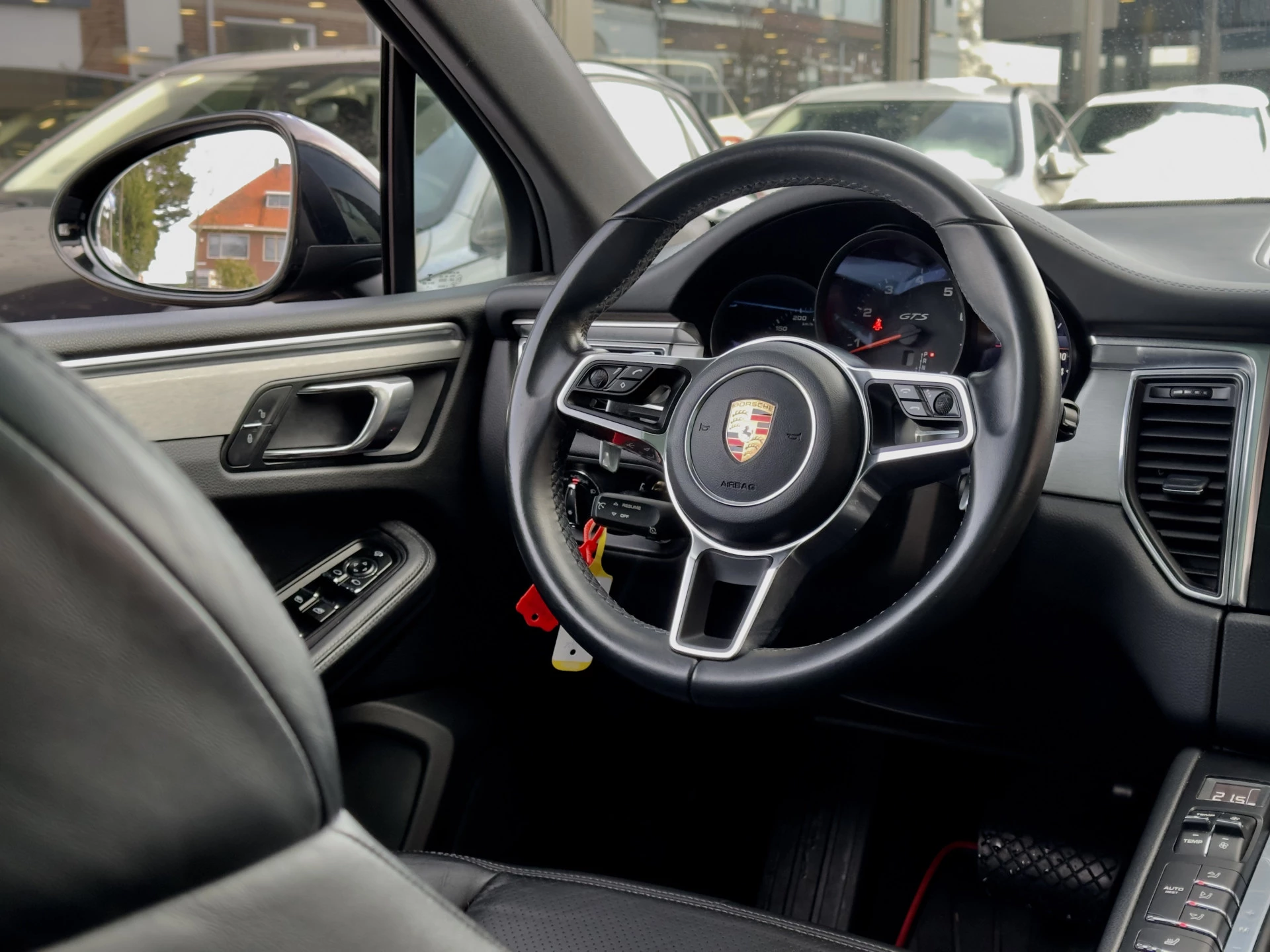 Hoofdafbeelding Porsche Macan