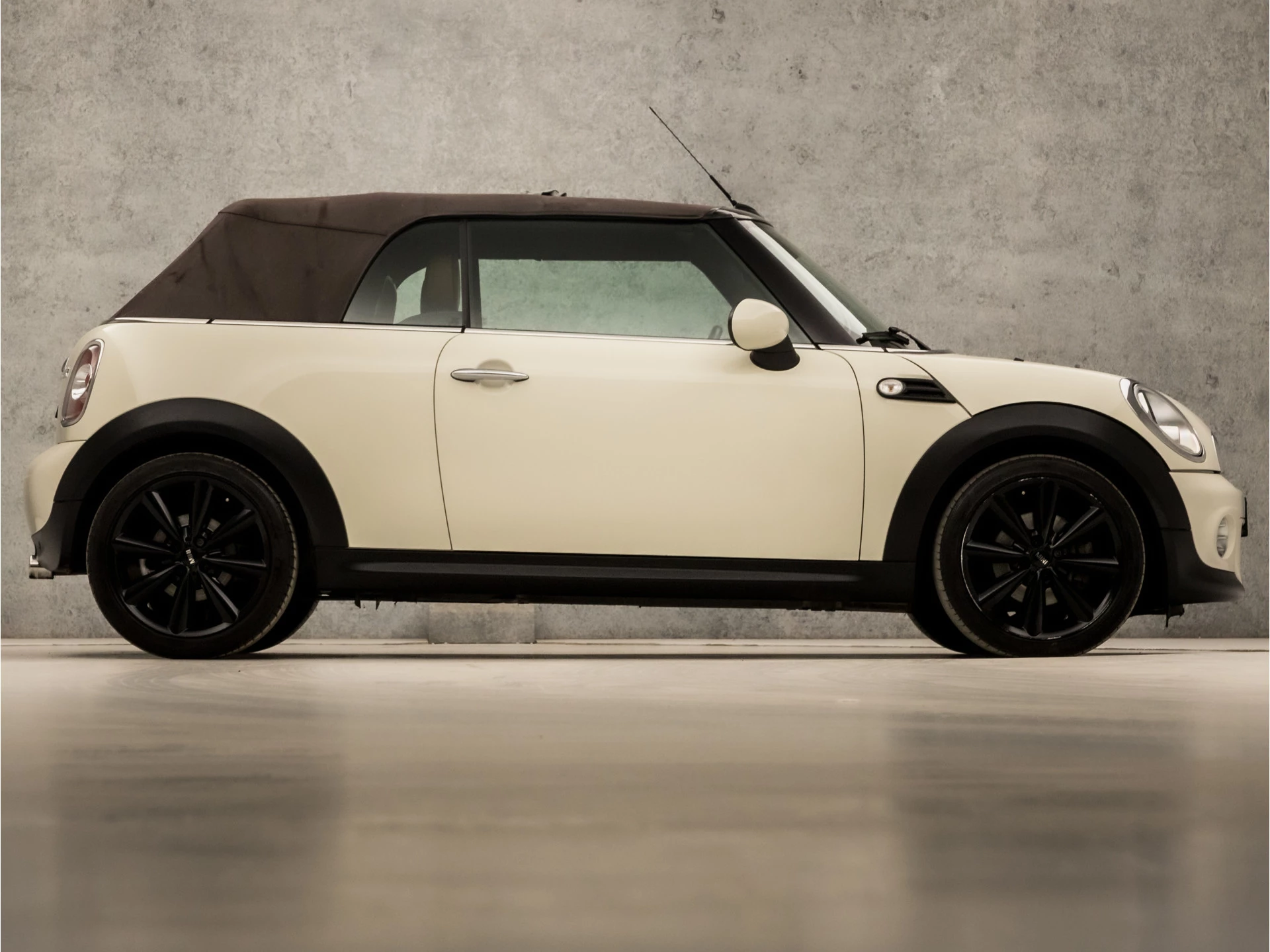 Hoofdafbeelding MINI Cooper Cabrio