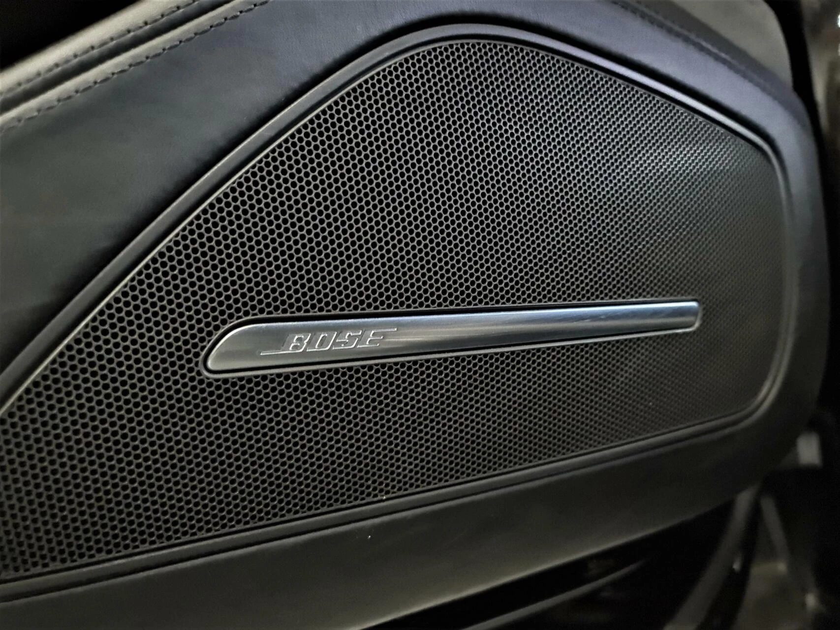 Hoofdafbeelding Audi S8