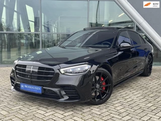 Hoofdafbeelding Mercedes-Benz S-Klasse Mercedes-Benz S-klasse 580 4MATIC Lang AMG Line 503pk Massage Stoelen / Mee Sturende Achteras / 3D BestuurderDisplay