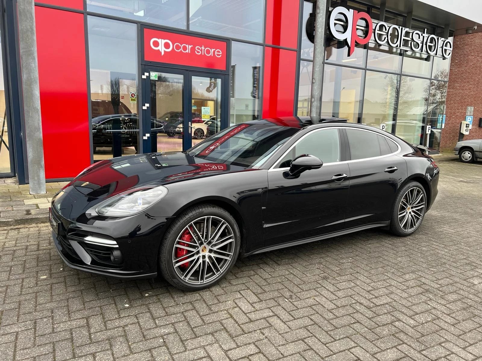 Hoofdafbeelding Porsche Panamera