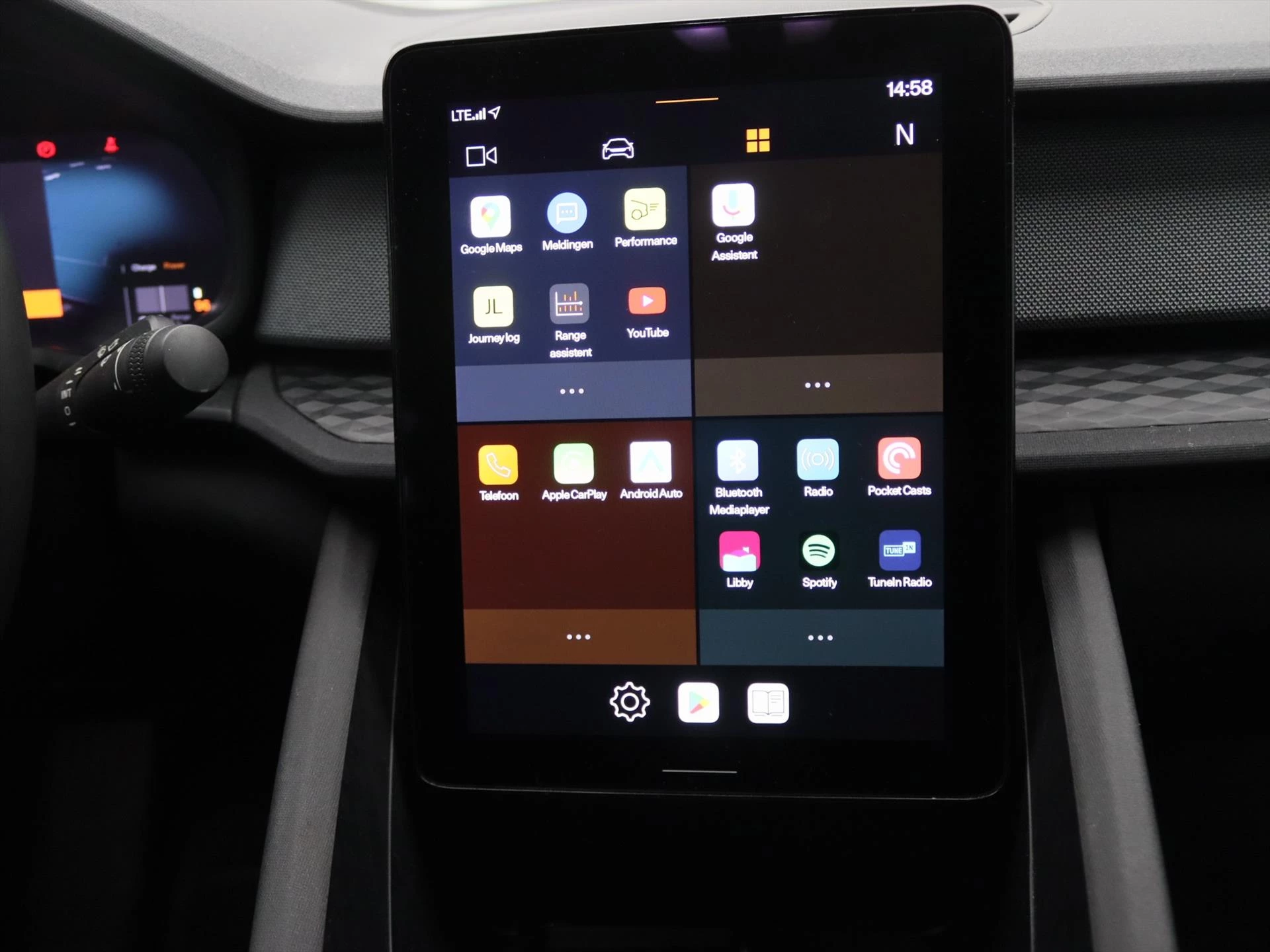 Hoofdafbeelding Polestar 2