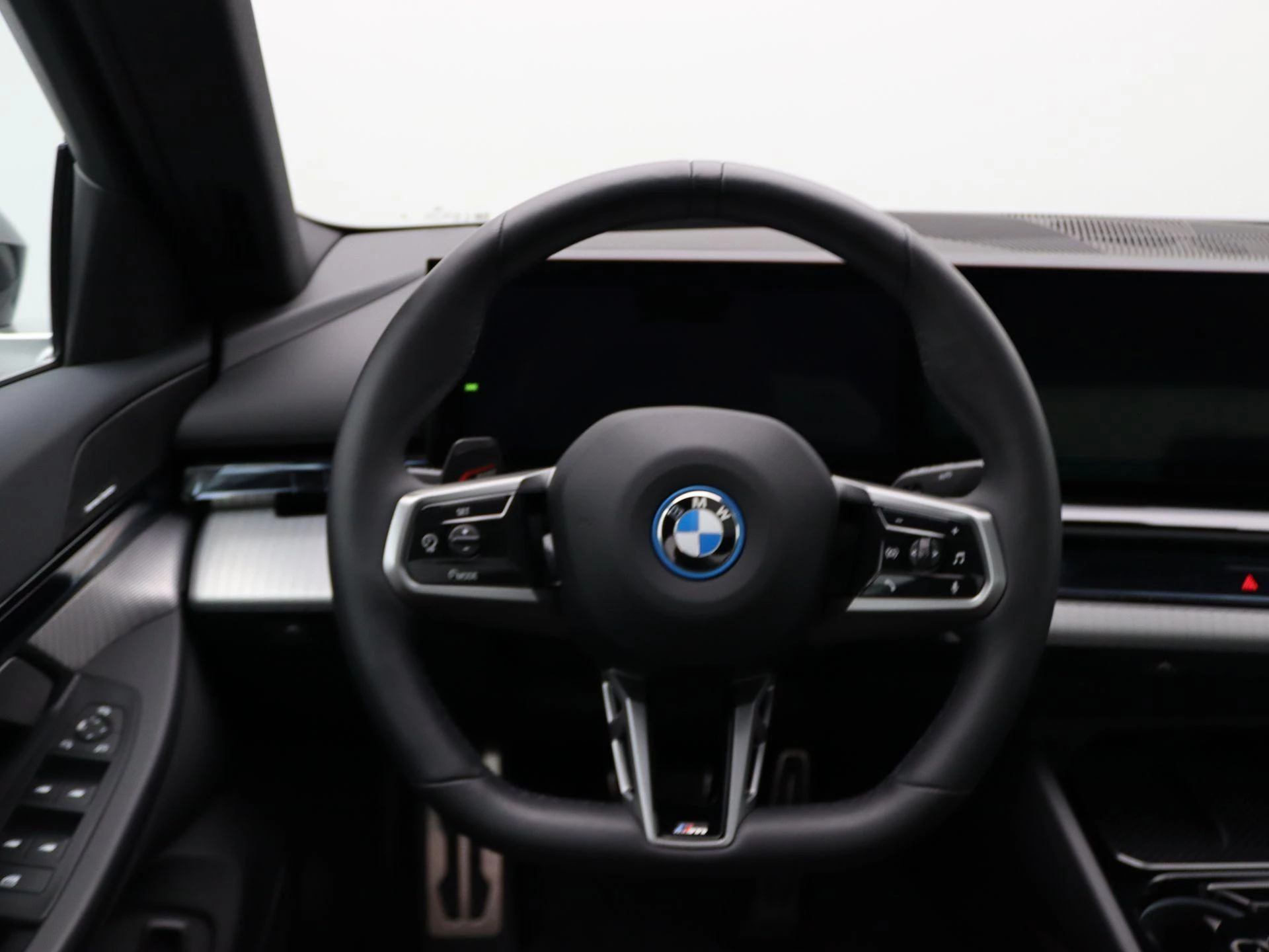 Hoofdafbeelding BMW i5