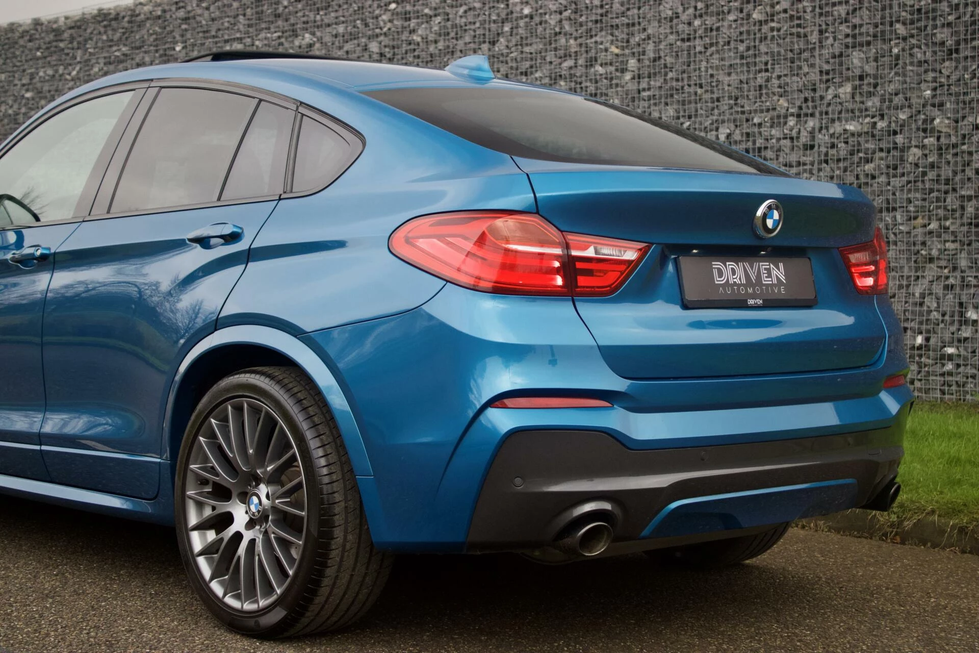 Hoofdafbeelding BMW X4