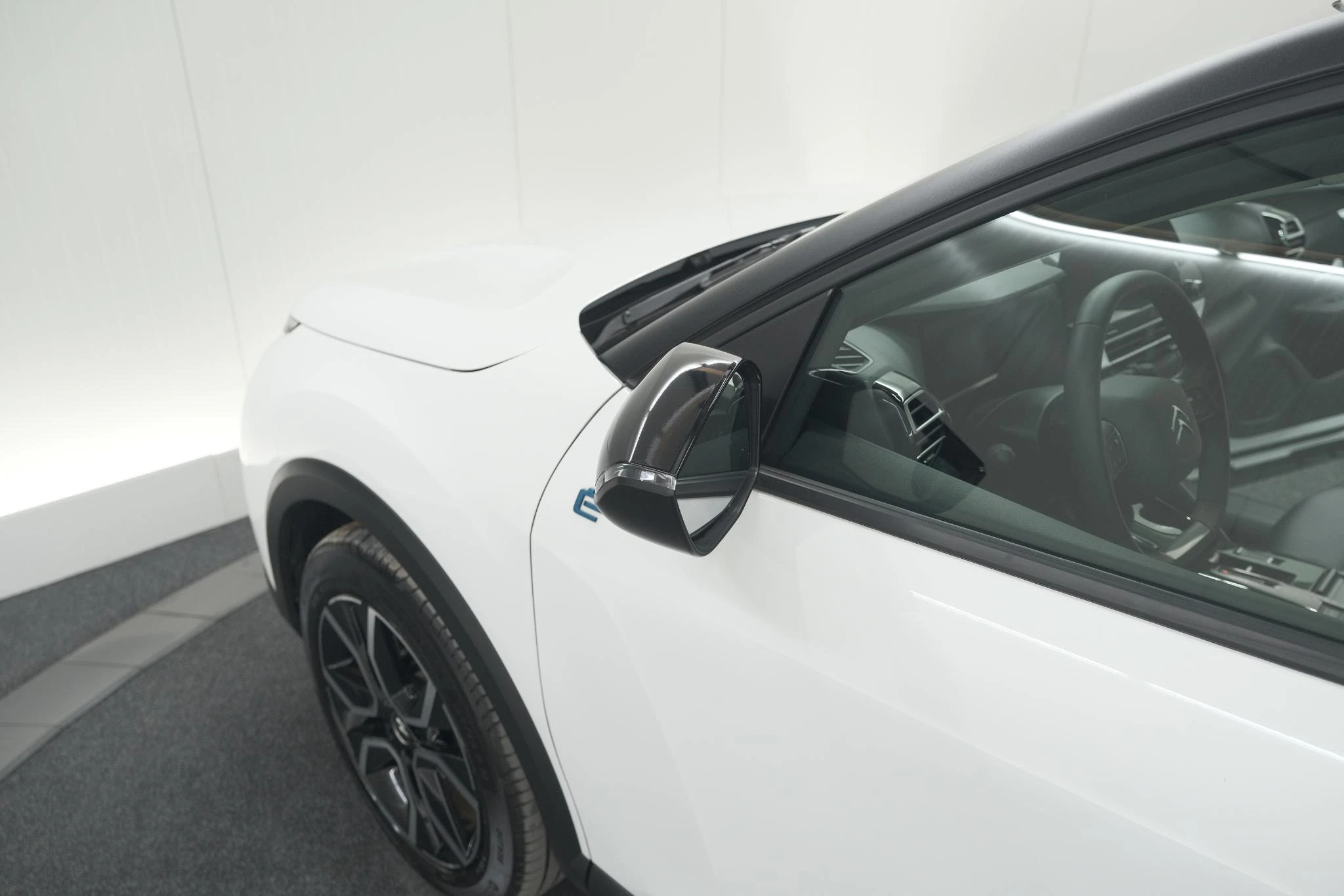 Hoofdafbeelding Citroën ë-C4