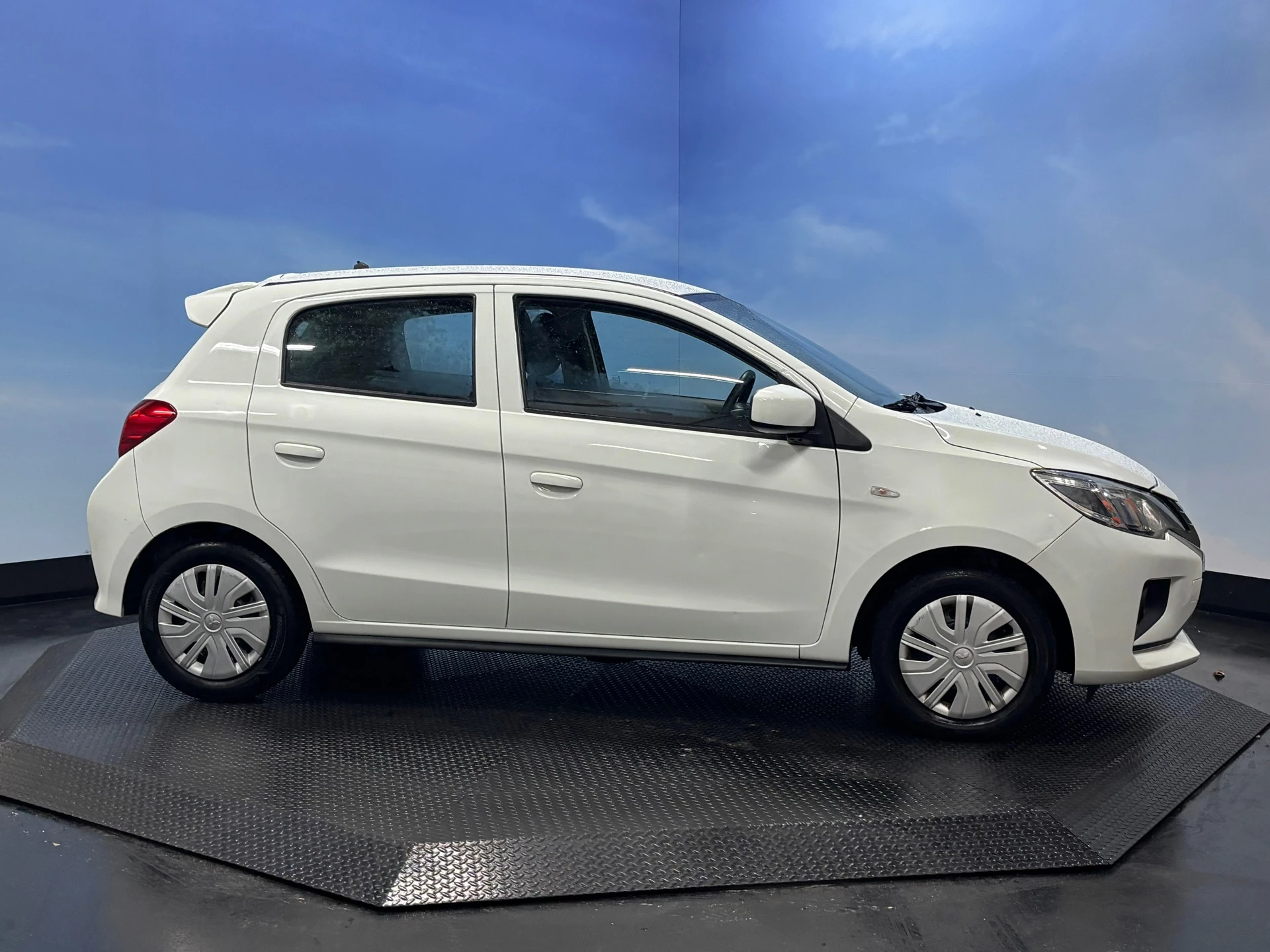 Hoofdafbeelding Mitsubishi Space Star