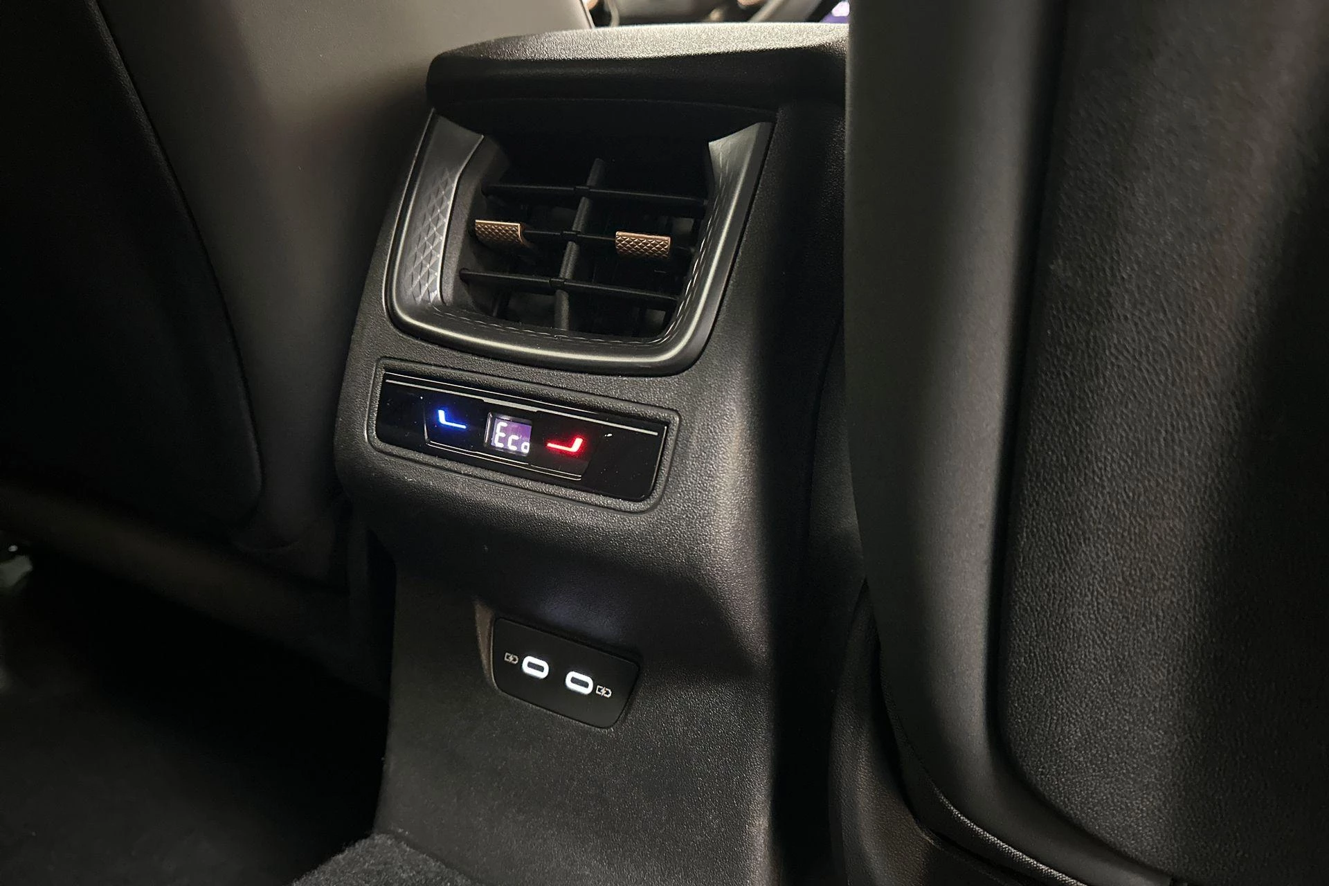 Hoofdafbeelding CUPRA Terramar