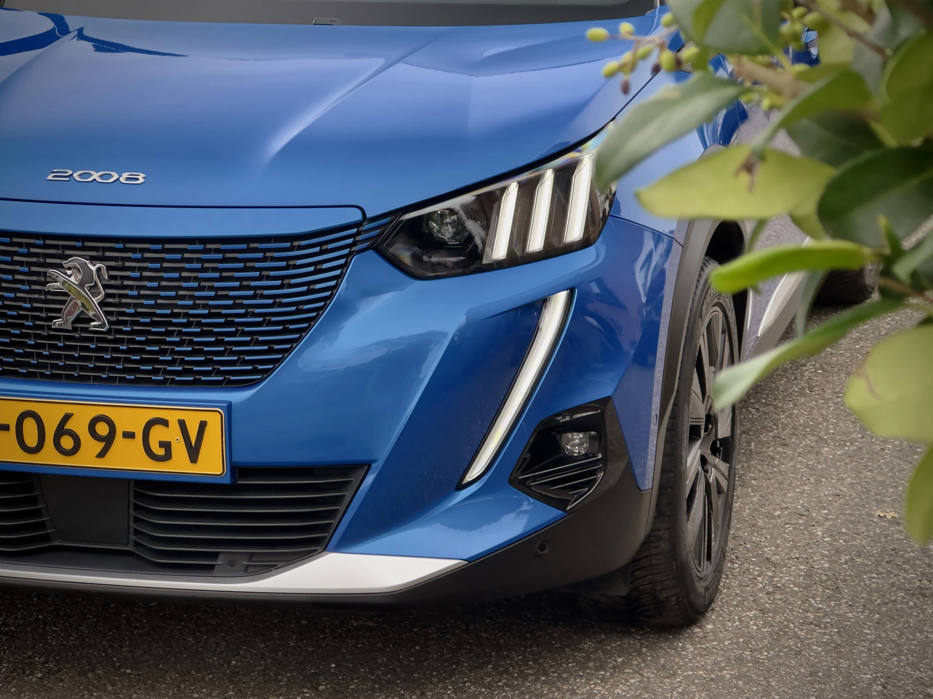 Hoofdafbeelding Peugeot e-2008