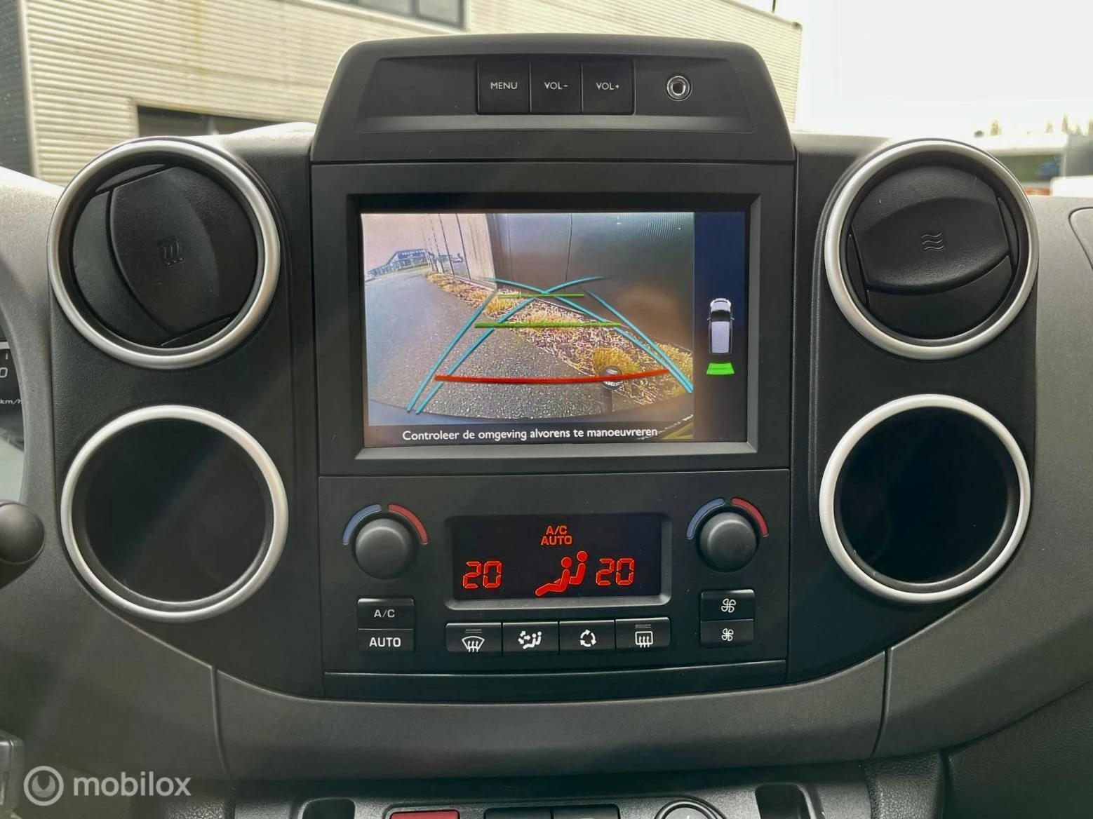 Hoofdafbeelding Peugeot Partner