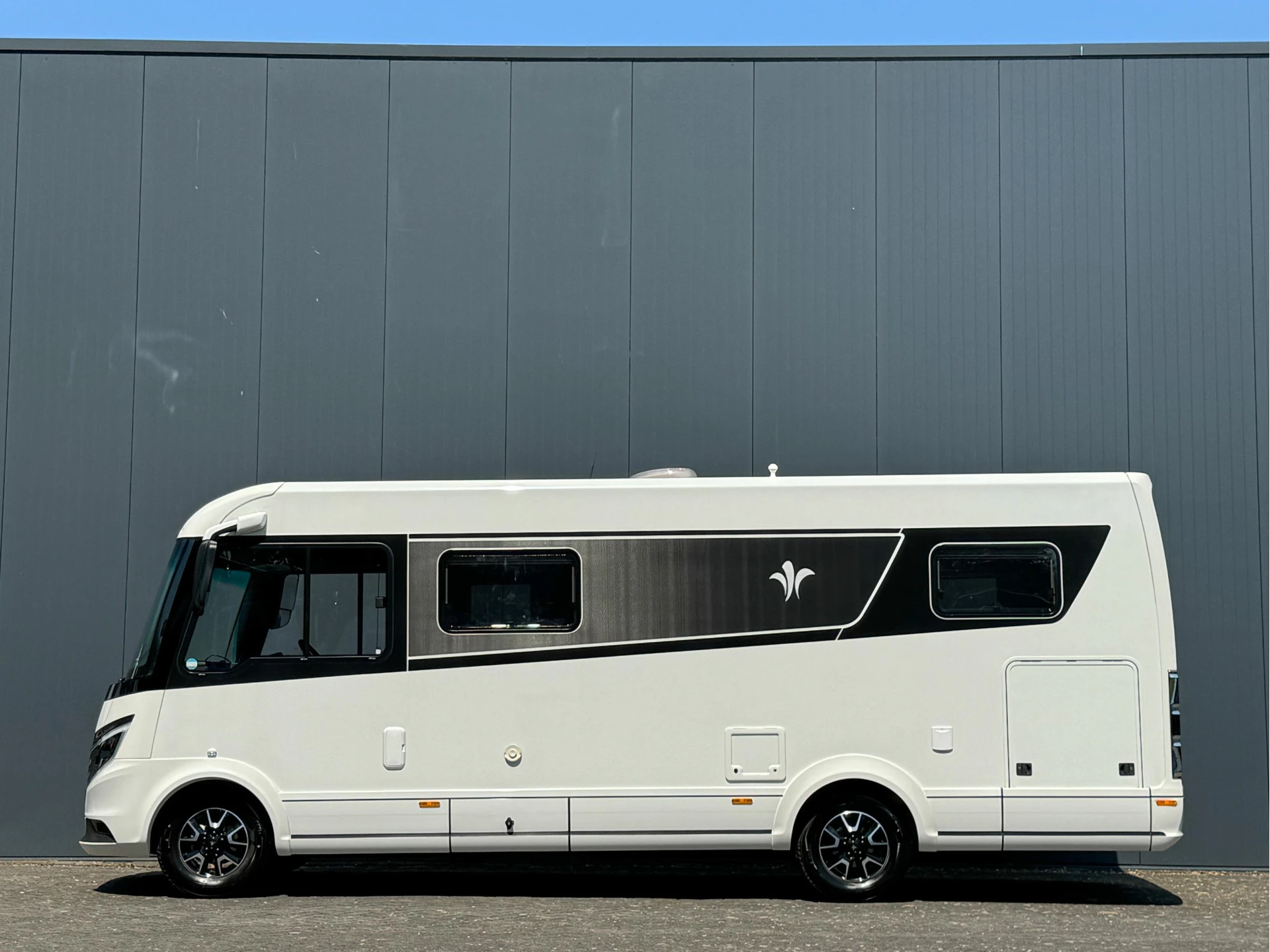 Hoofdafbeelding Niesmann+Bischoff ISmove 7.3F