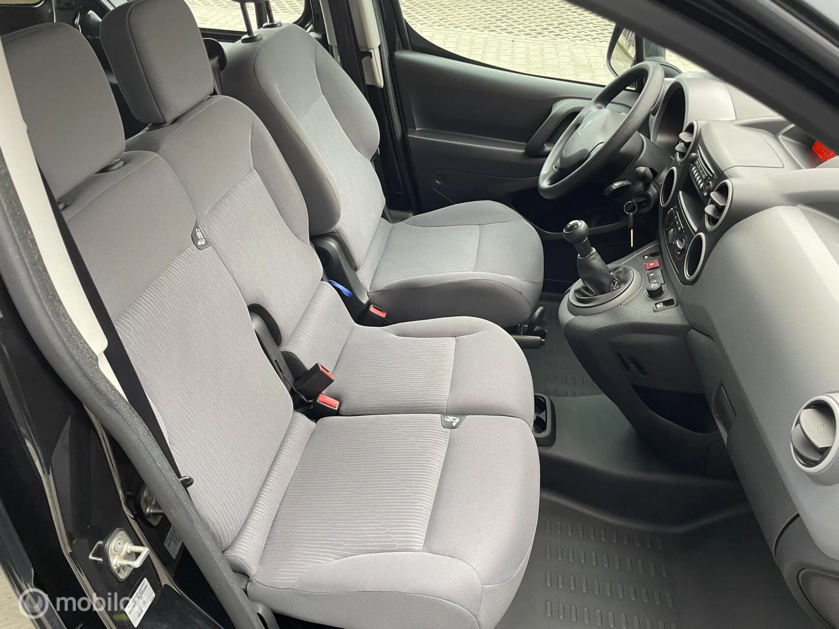 Hoofdafbeelding Peugeot Partner