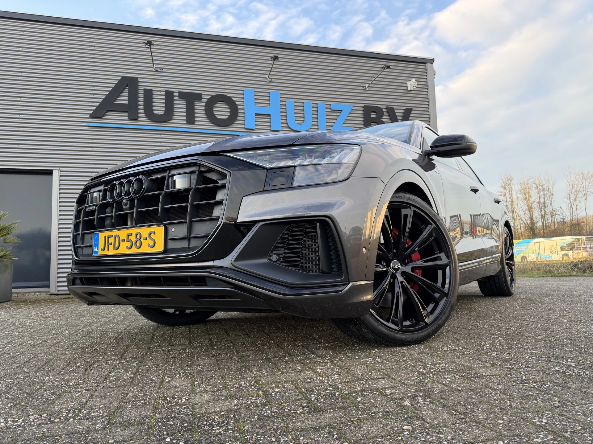 Hoofdafbeelding Audi Q8