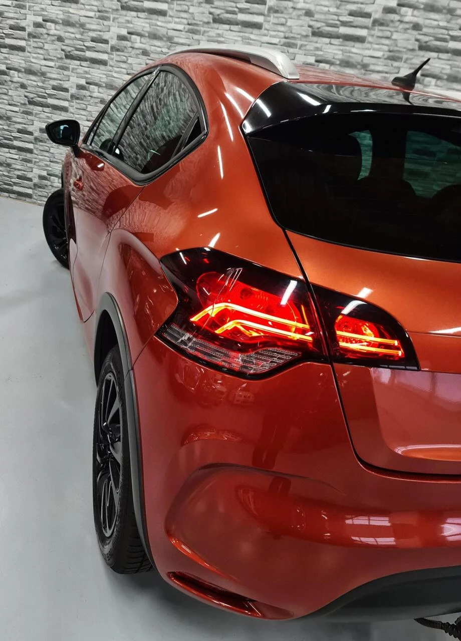 Hoofdafbeelding DS DS 4