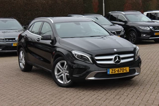 Mercedes-Benz GLA 200 Prestige / Trekhaak / Navigatie / Parkeerhulp V+A / 18'' / Half leder / Elektr. bestuurdersstoel / Climate Control / Stoelverwarming / Cruise Control