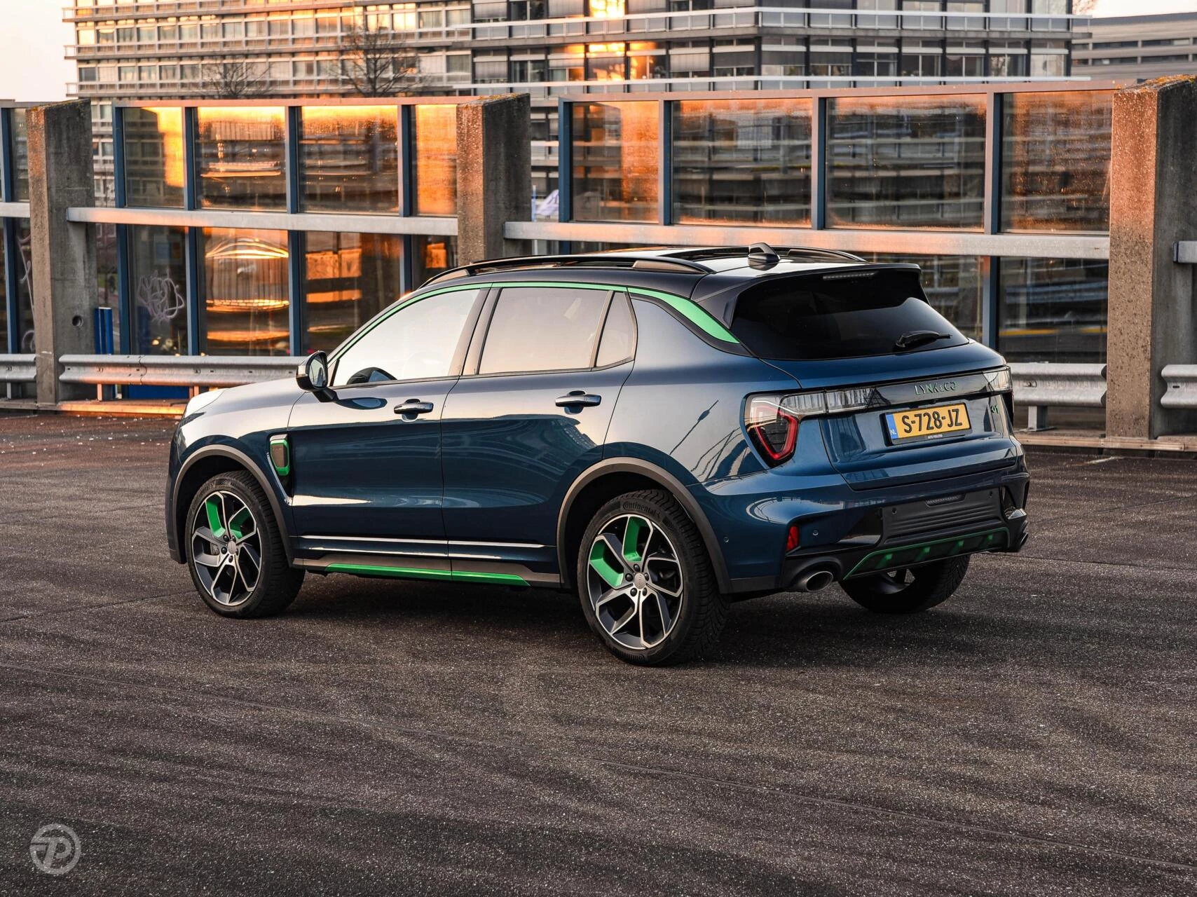 Hoofdafbeelding Lynk & Co 01