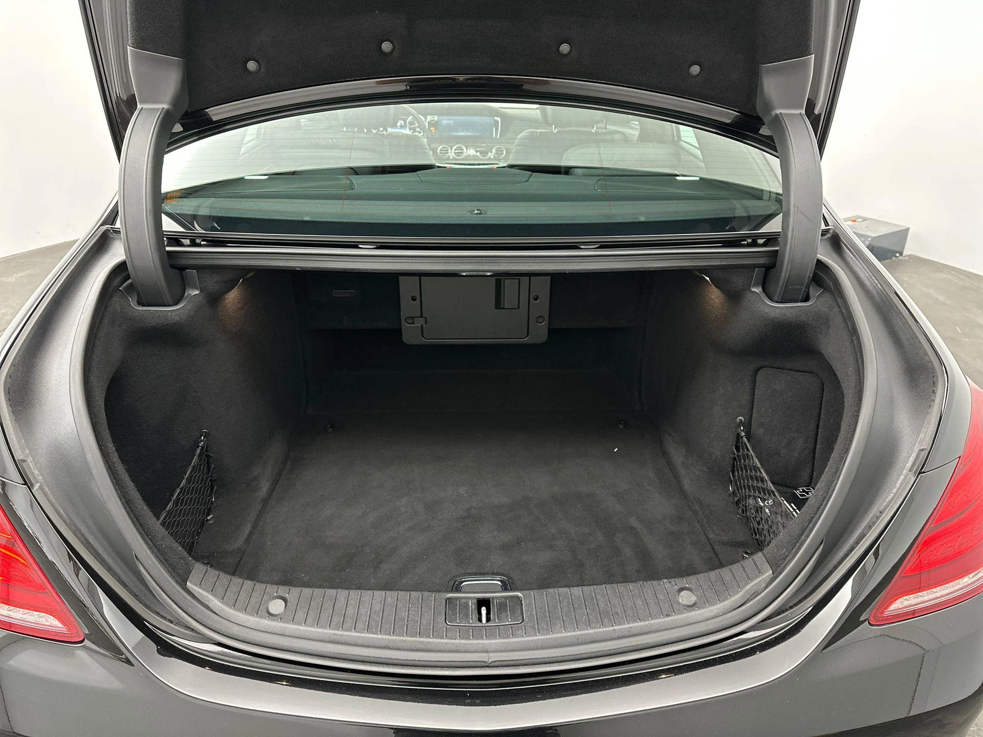 Hoofdafbeelding Mercedes-Benz S-Klasse