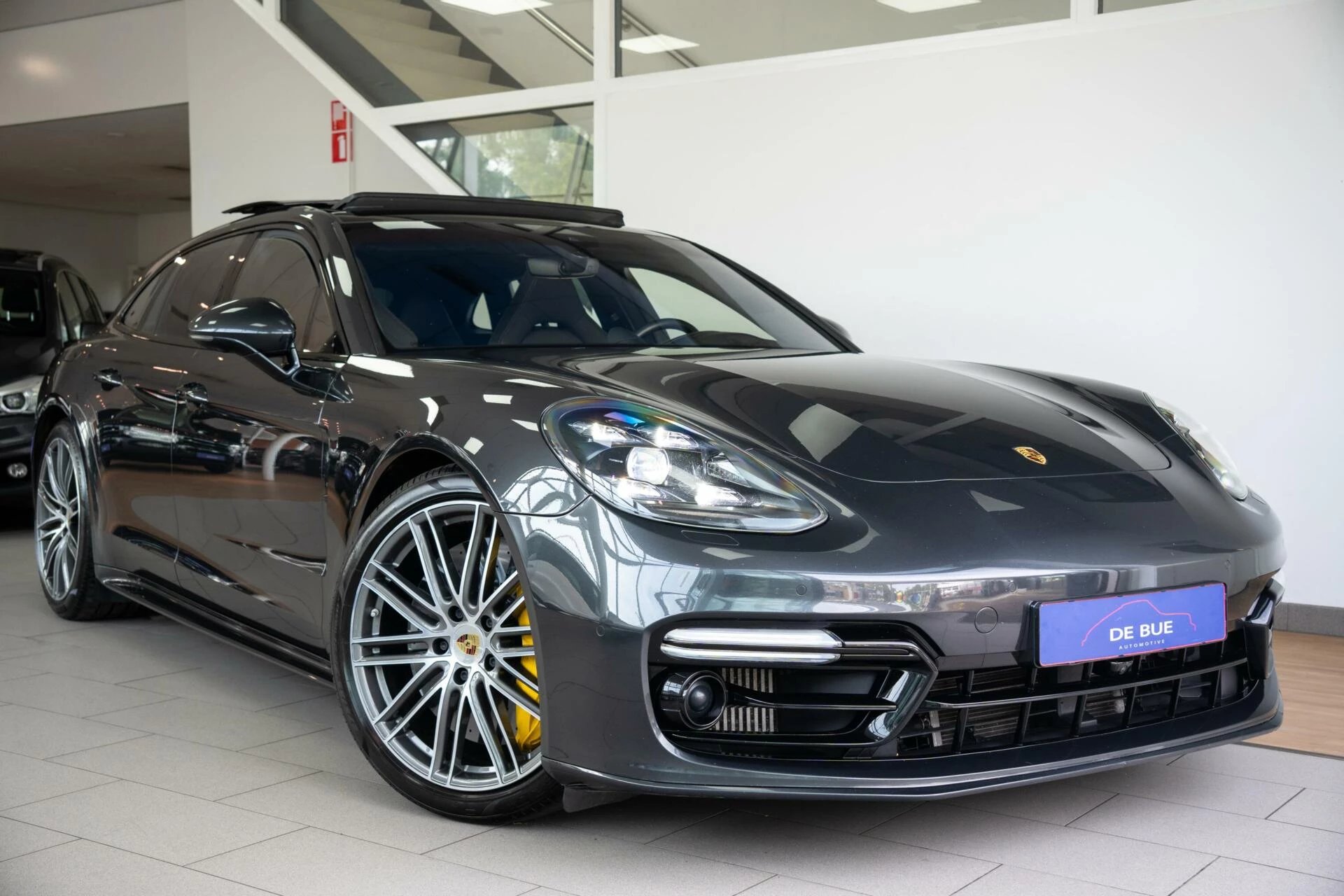 Hoofdafbeelding Porsche Panamera