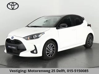 Hoofdafbeelding Toyota Yaris Toyota Yaris 1.5 HYBRID AUTOMAAT BI-TONE PACK CARPLAY NAVI. CAMERA.ADAPTIVE CRUISE. GARANTIE TOT 4-2034 !