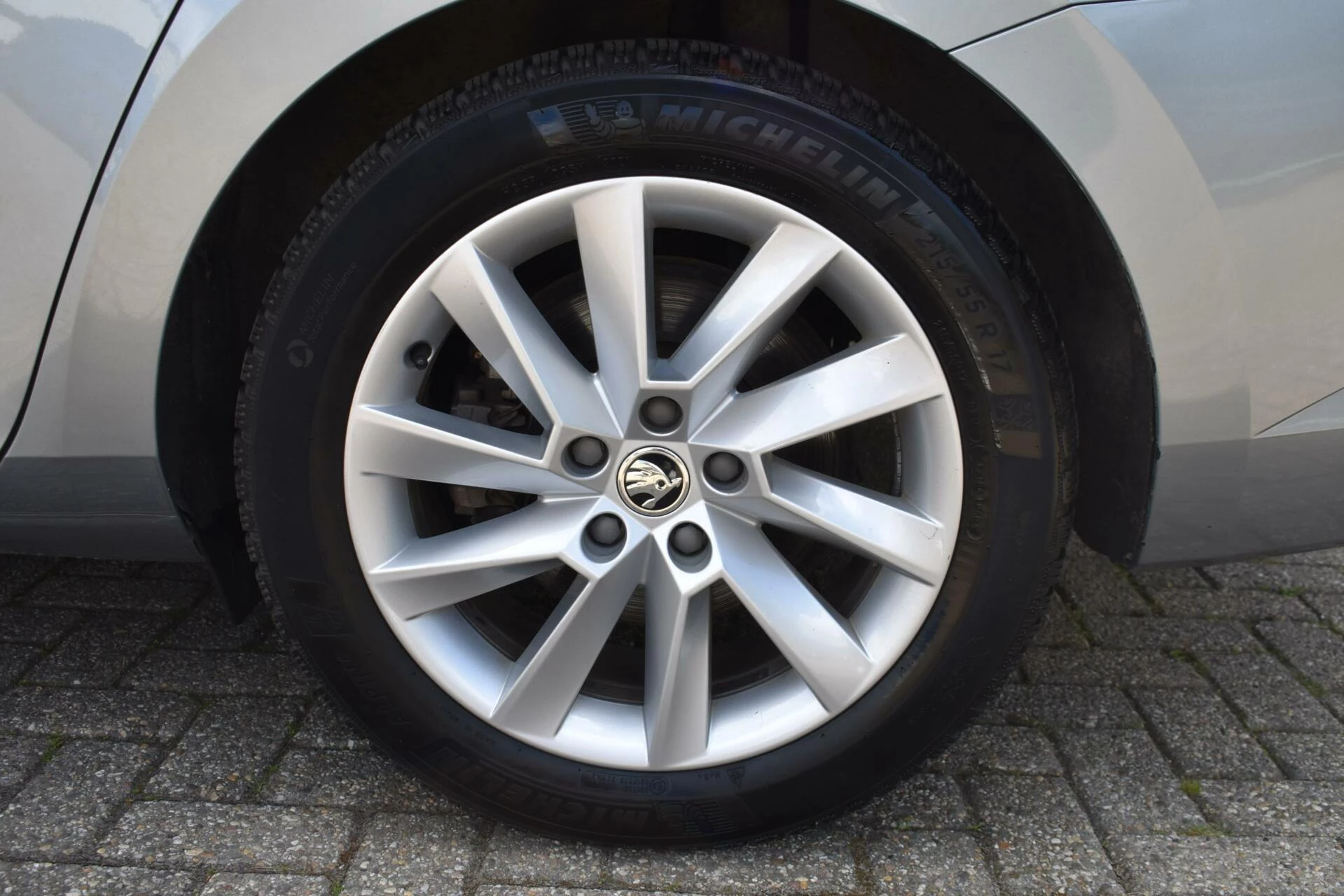 Hoofdafbeelding Škoda Superb
