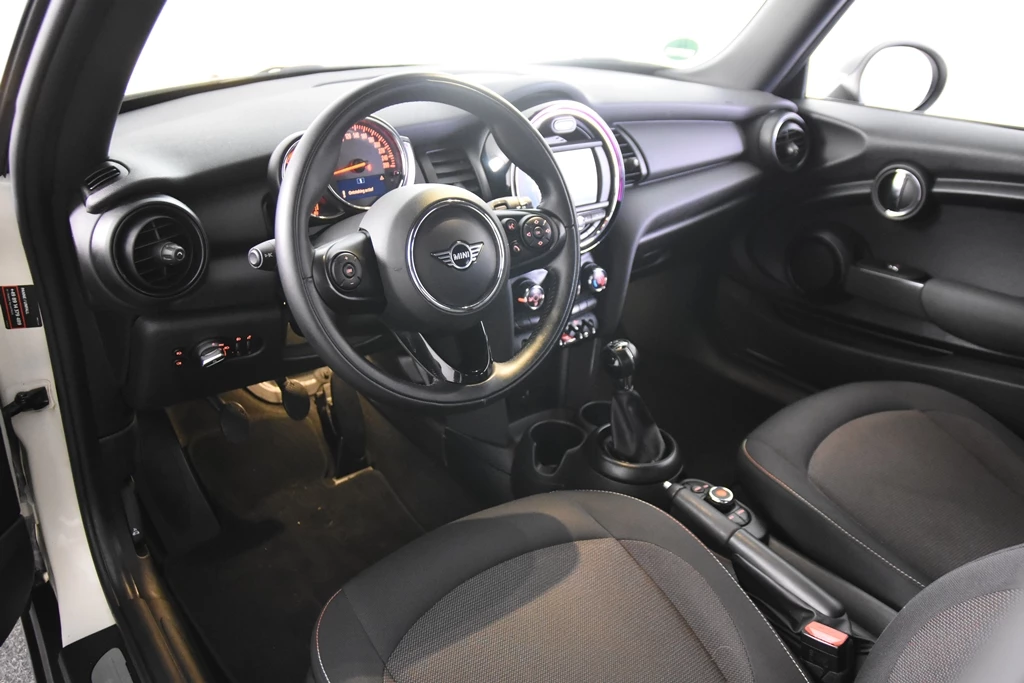 Hoofdafbeelding MINI One