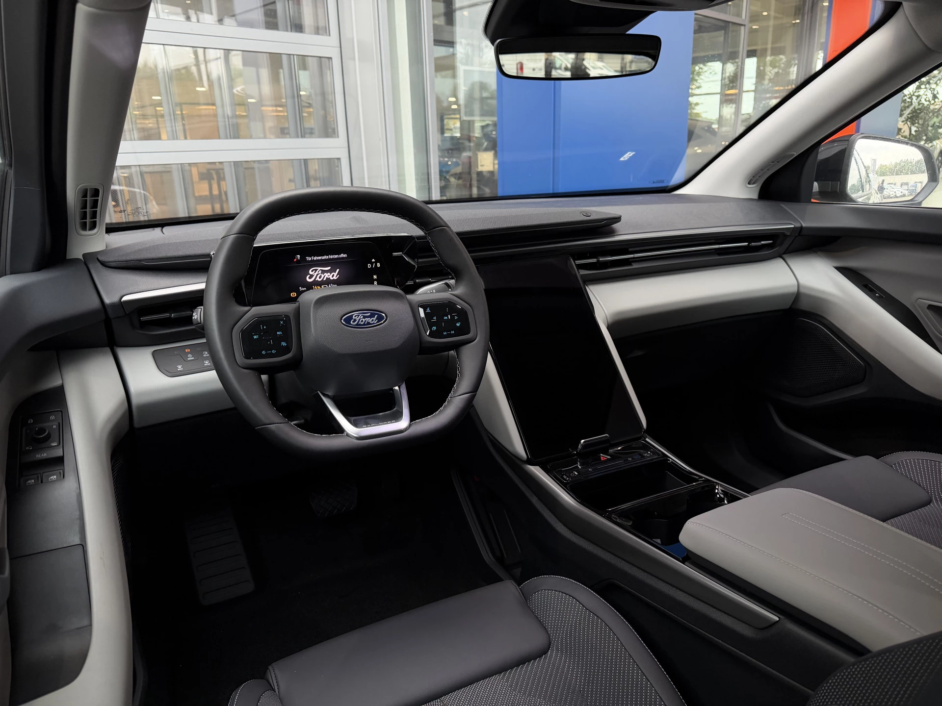 Hoofdafbeelding Ford Explorer