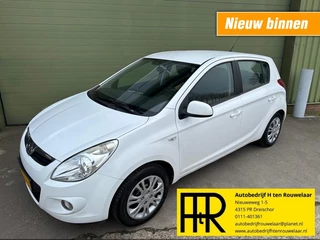 Hyundai i20 1.4i I-Motion Automaat