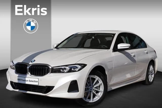 BMW 3 Serie Sedan 320e | LCI met Widescreen Display | Leder | Camera | Parkeersensoren voor en achter | Climate Control | Sportstoelen