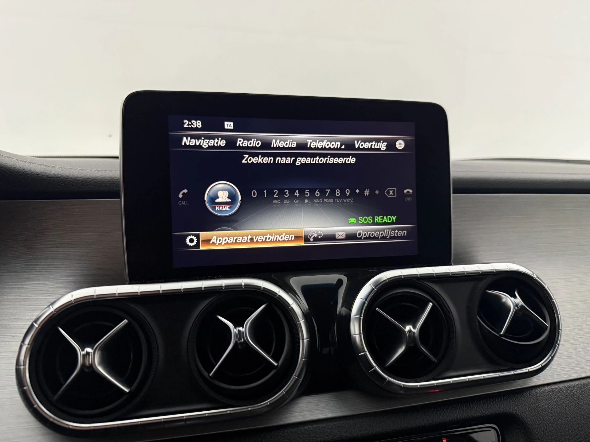 Hoofdafbeelding Mercedes-Benz X-Klasse