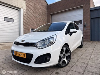 Kia Rio 1.2 CVVT Super Pack/Keyless/Clima/Bluet/USB