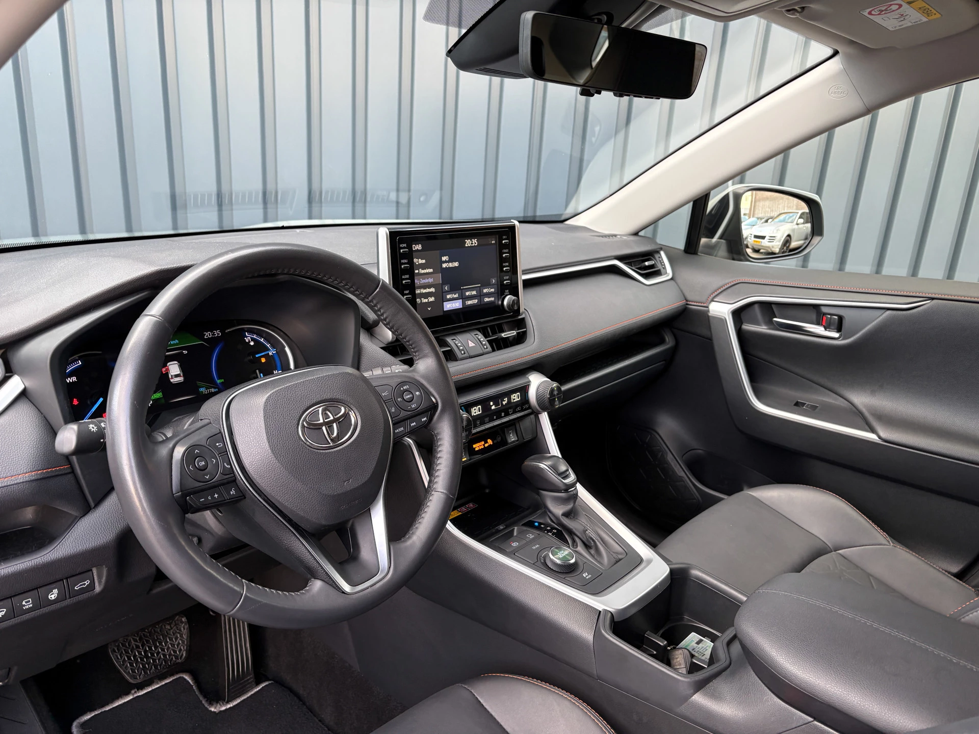 Hoofdafbeelding Toyota RAV4