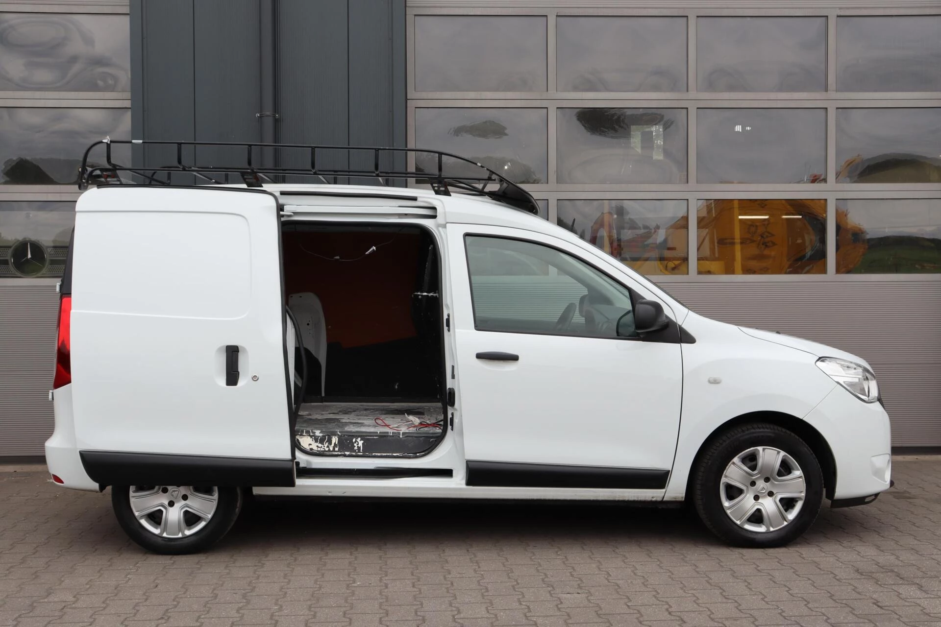 Hoofdafbeelding Dacia Dokker