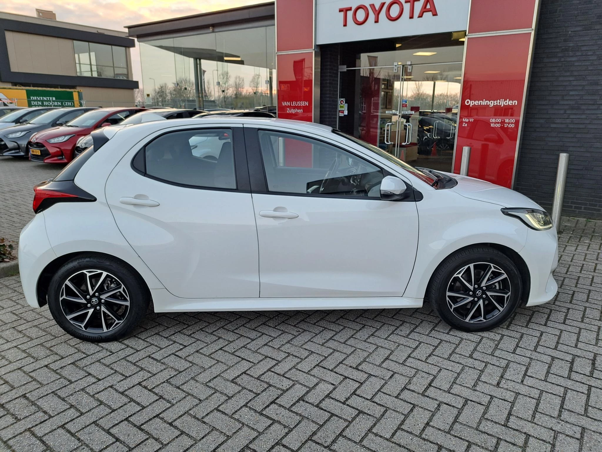 Hoofdafbeelding Toyota Yaris