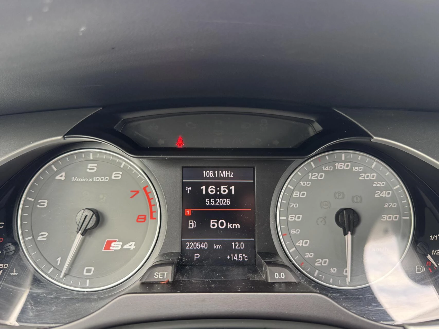 Hoofdafbeelding Audi S4