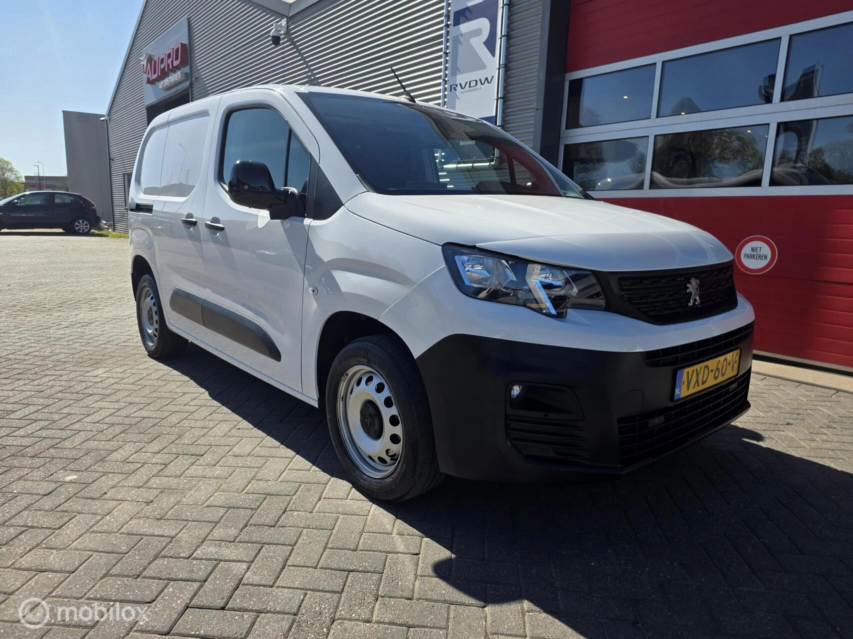 Hoofdafbeelding Peugeot Partner