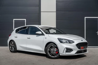 Ford Focus 1.0 EcoBoost ST Line Sensoren|Navi|Garantie!