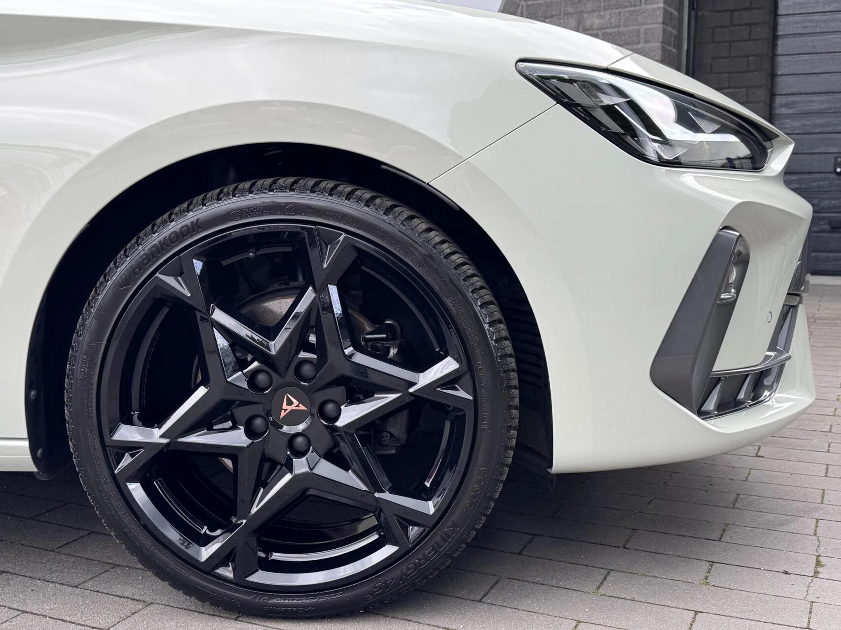 Hoofdafbeelding CUPRA Leon