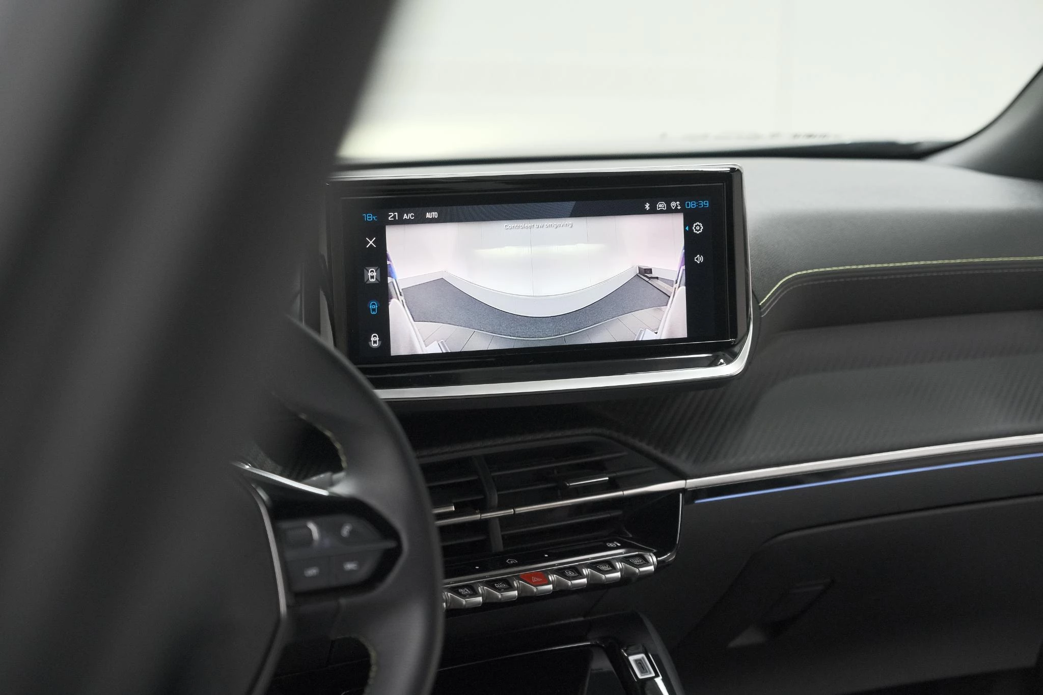 Hoofdafbeelding Peugeot e-2008