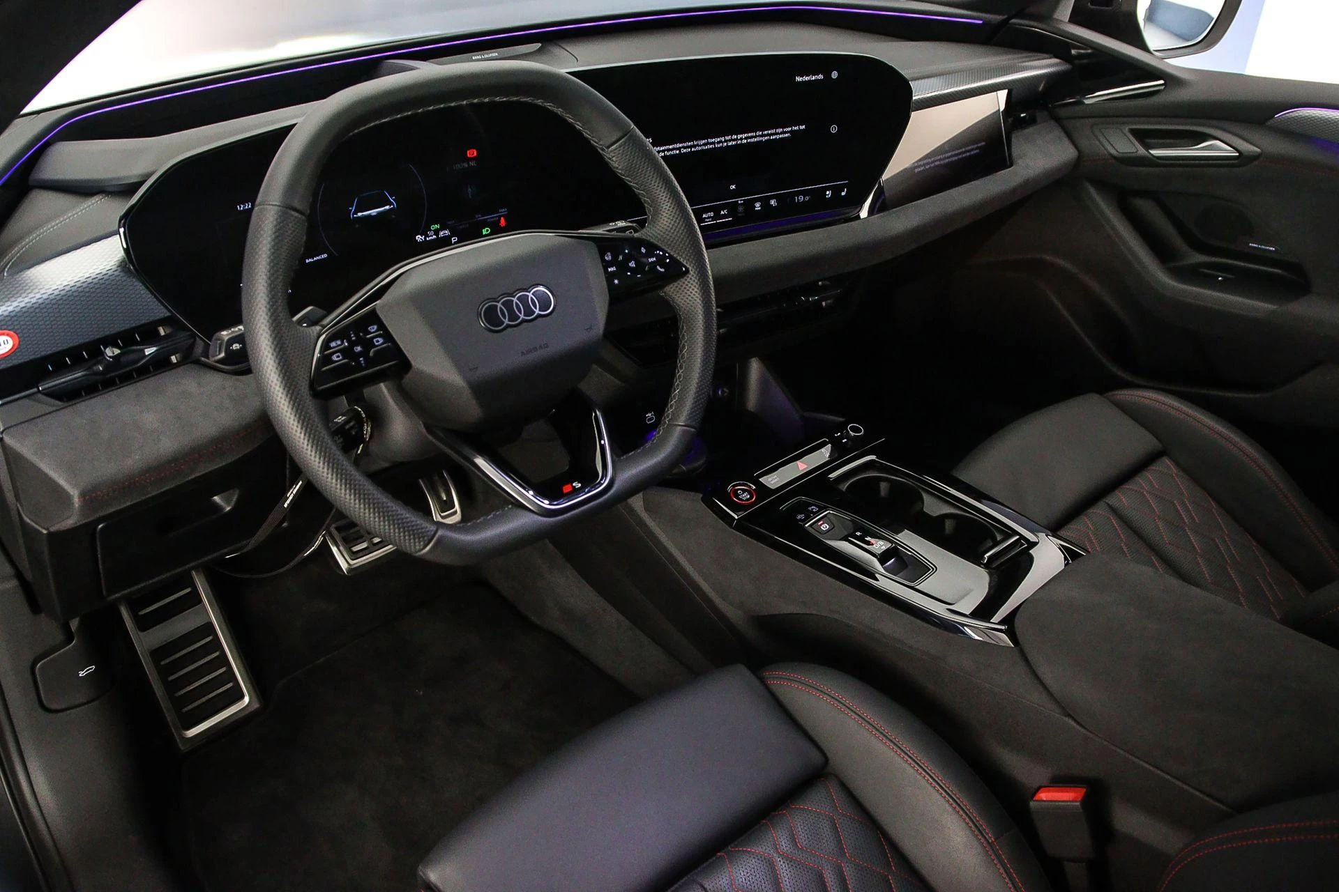 Hoofdafbeelding Audi S6 Avant e-tron