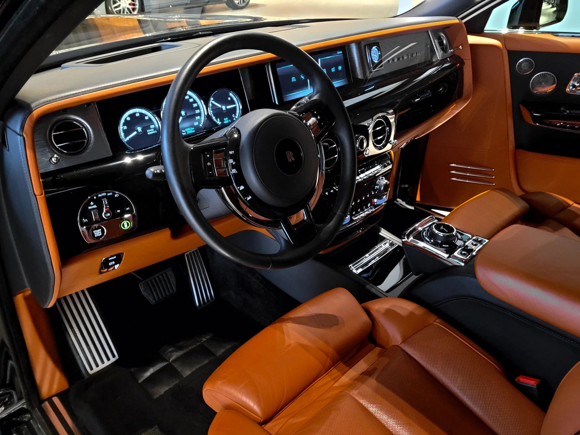 Hoofdafbeelding Rolls-Royce Phantom