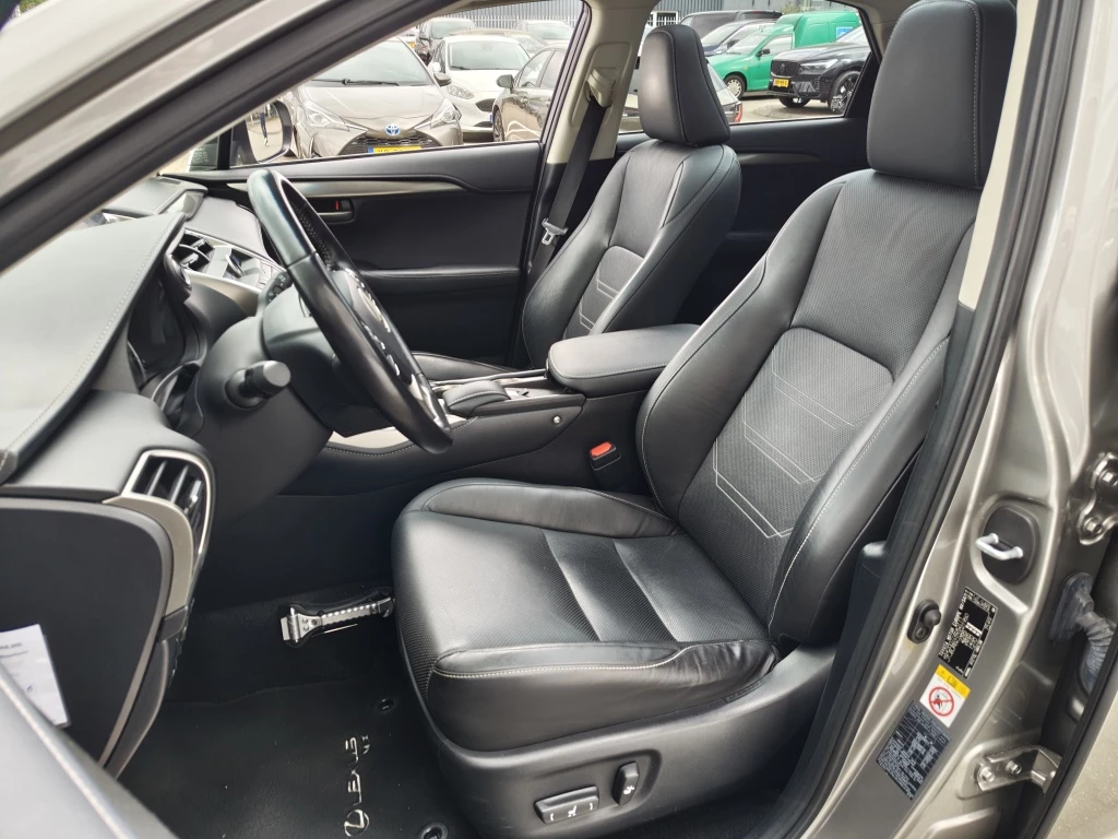 Hoofdafbeelding Lexus NX