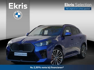 BMW iX2 xDrive30 M Sportpakket Pro | Innovation Pack | Comfort Pack | Glazen panoramadak | Parking Assistant Plus | BMW Head-Up Display | Ekris Selection