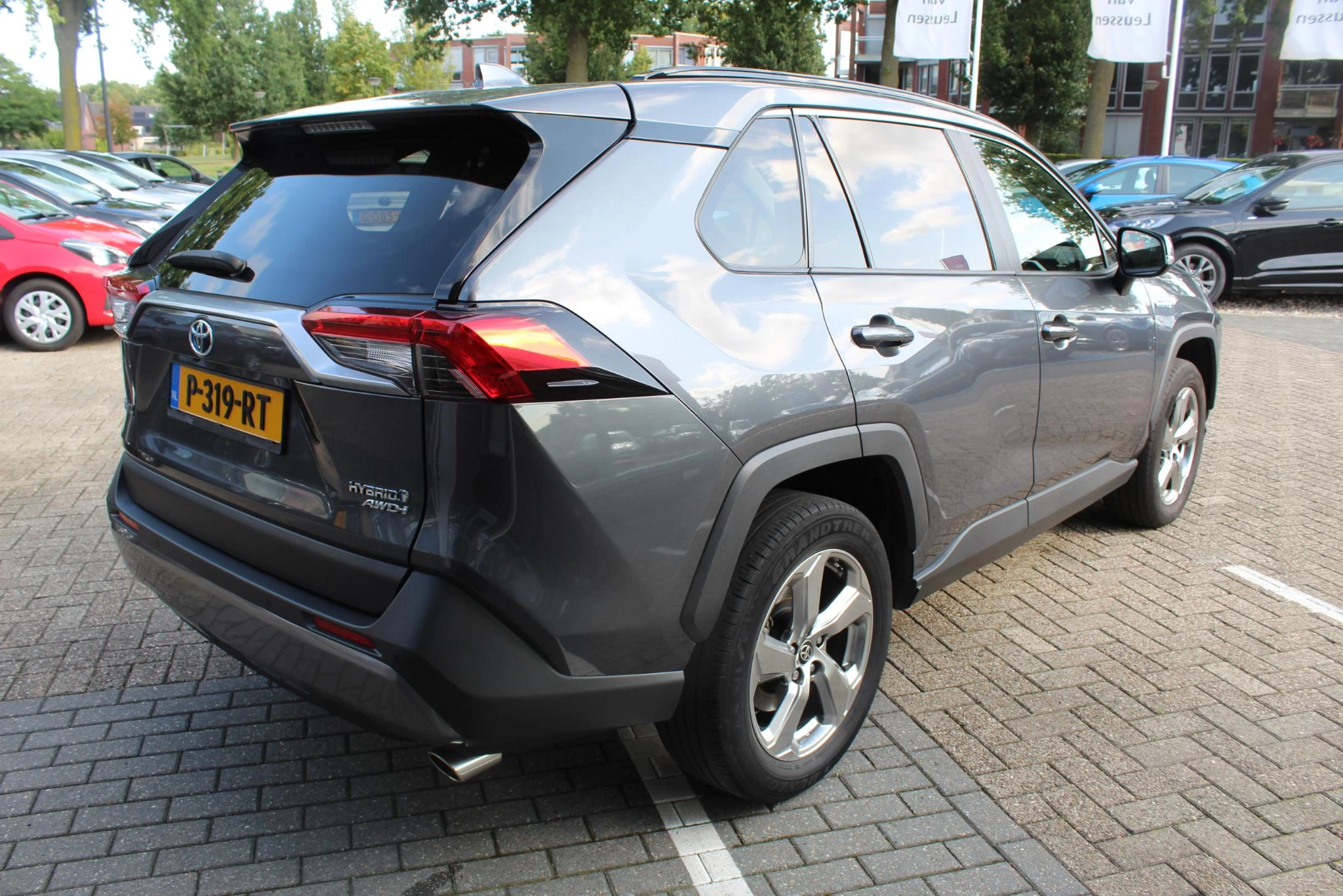 Hoofdafbeelding Toyota RAV4