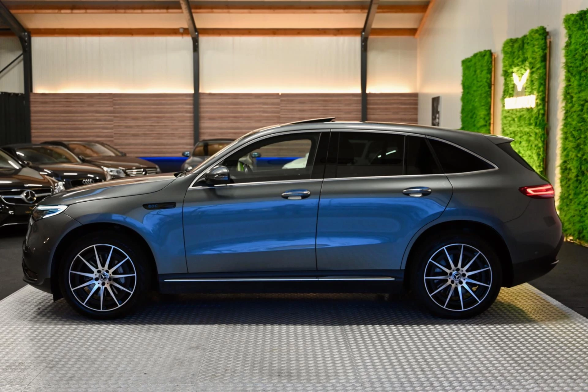 Hoofdafbeelding Mercedes-Benz EQC