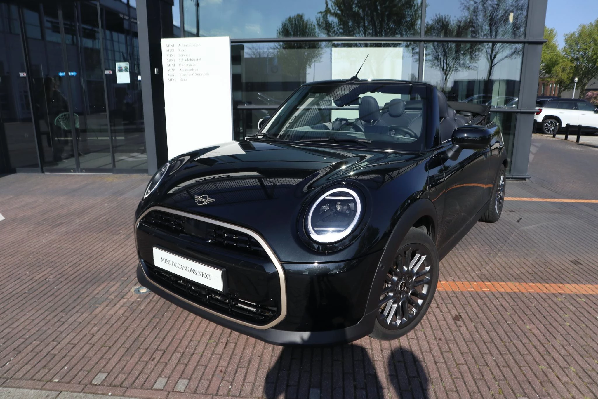 Hoofdafbeelding MINI Cooper Cabrio
