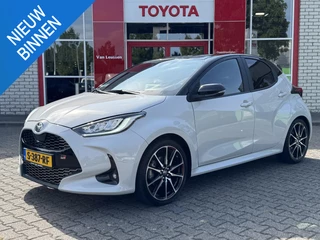 Toyota Yaris 1.5 HYBRID GR SPORT STOELVERW AFN-TREKHAAK LM-VELGEN NAVI KEYLESS APPLE/ANDROID