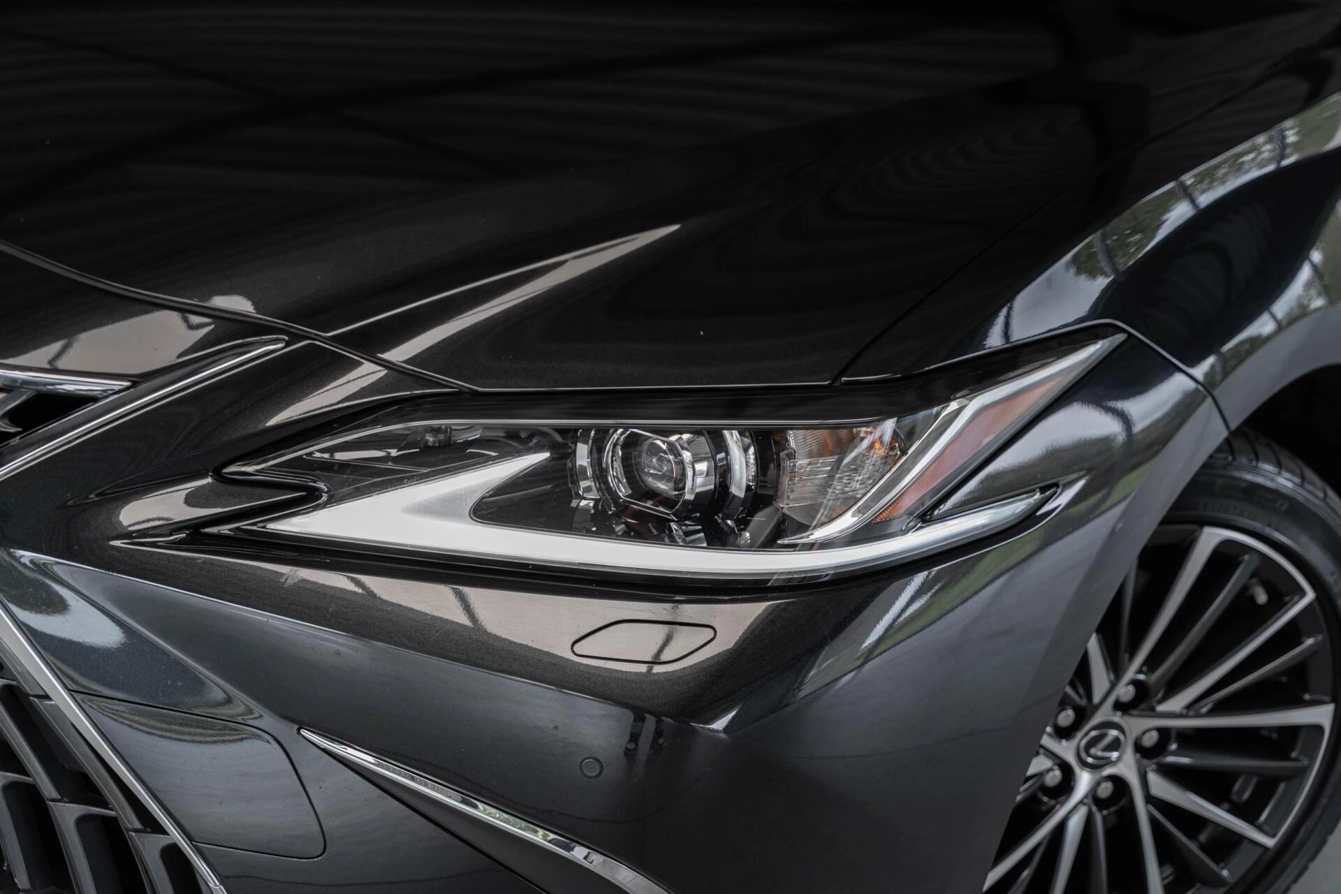 Hoofdafbeelding Lexus ES