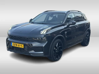 Lynk & Co 01 1.5 Black Edition /  Panoramadak / 360Camera / 20'' / Keyless / Dodehoek / ACC / Apple CarPlay / DAB / Stoelverwarming / Virtual Cockpit