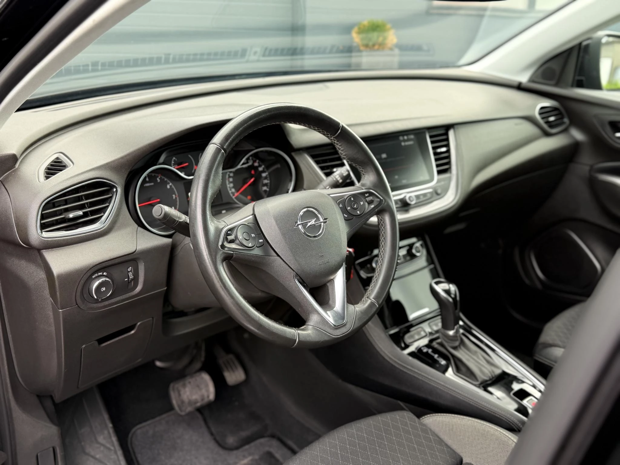 Hoofdafbeelding Opel Grandland X
