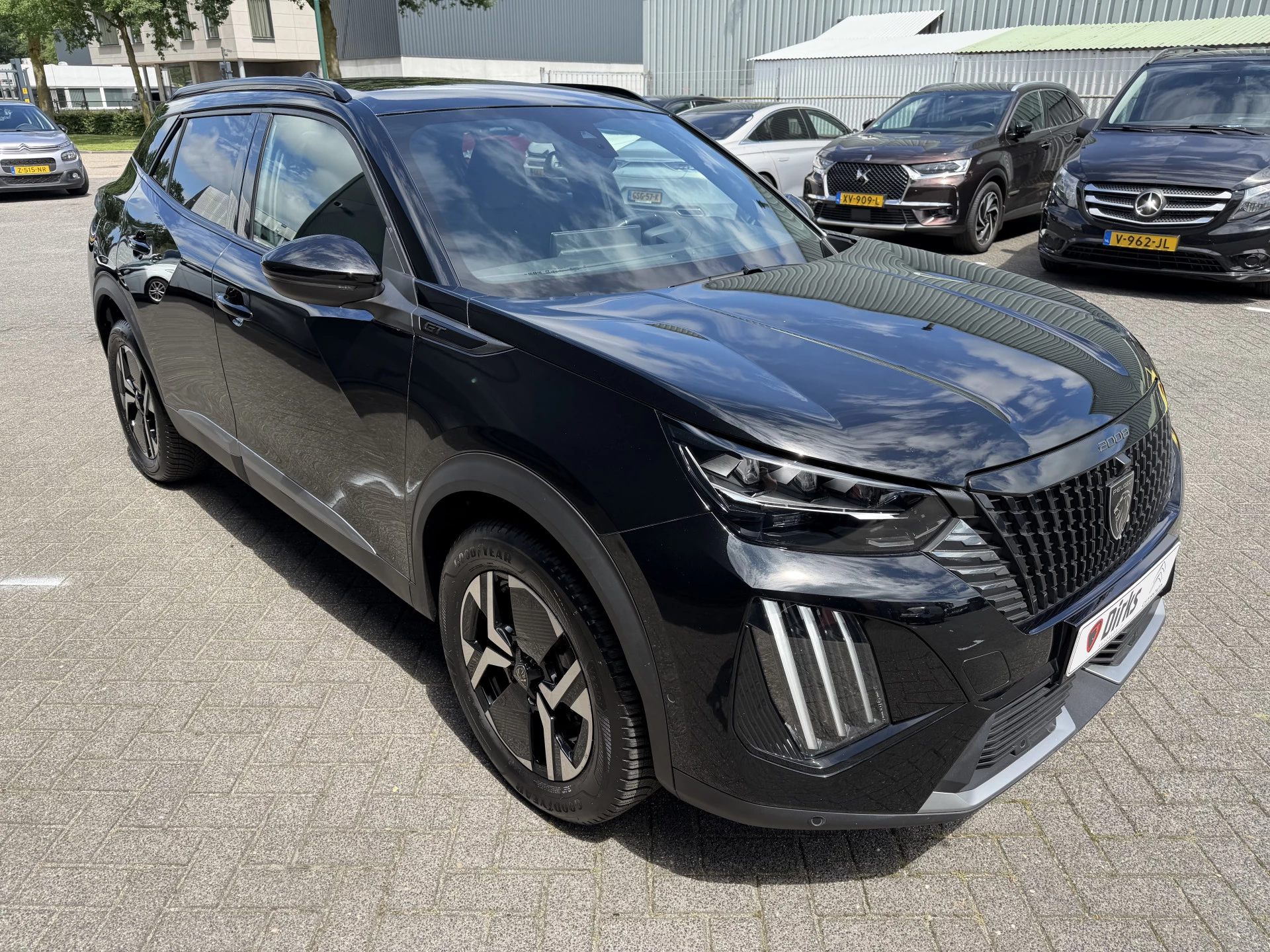 Hoofdafbeelding Peugeot 2008